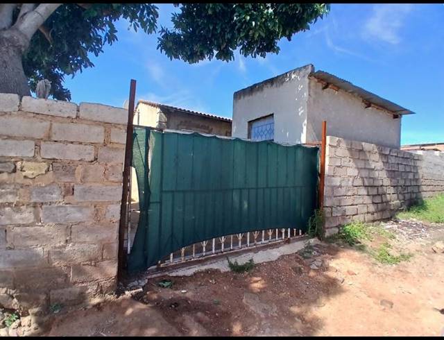 5 BEDROOM HOUSE FOR SALE IN OLIEVENHOUTBOS